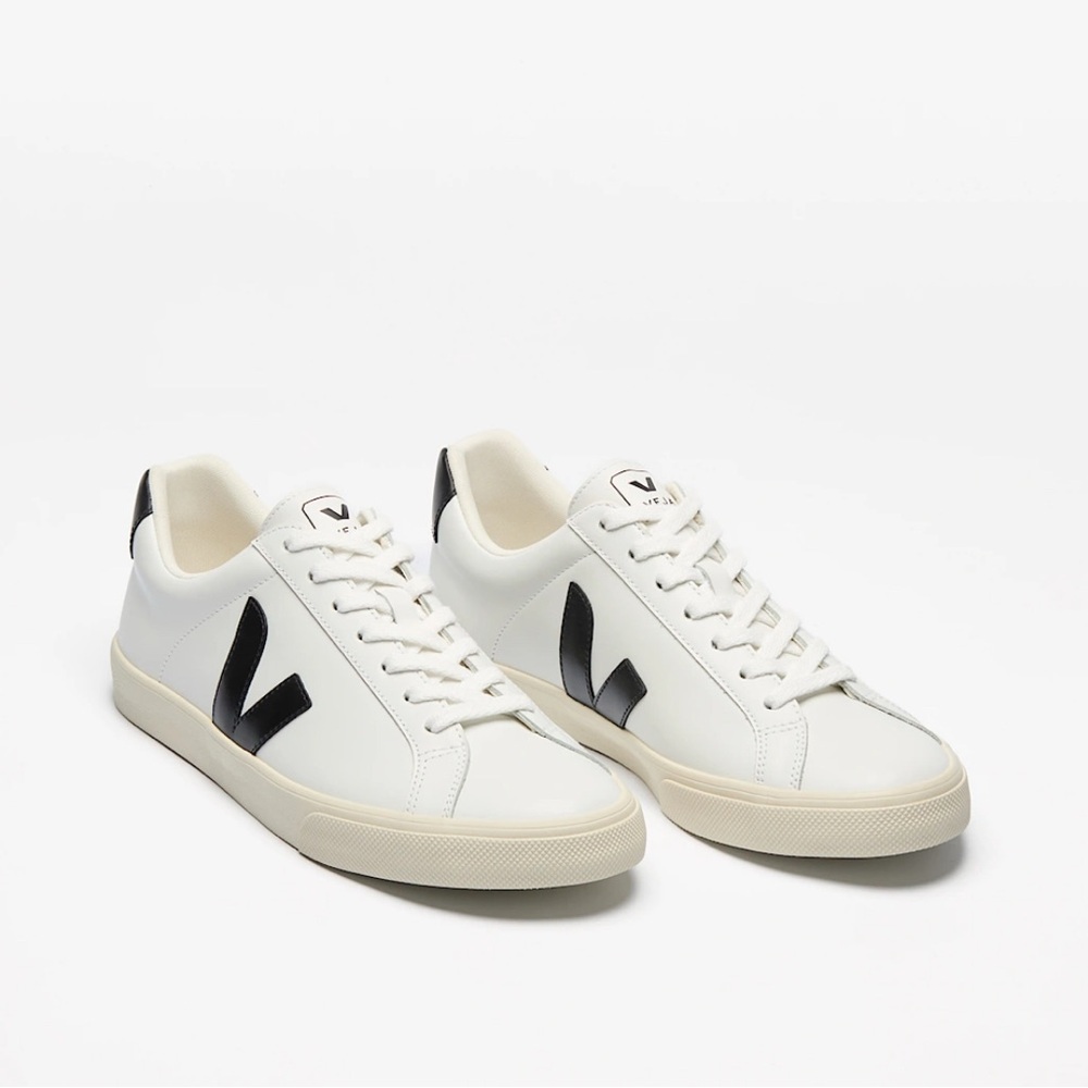Veja Esplar White and Black Women Shoes